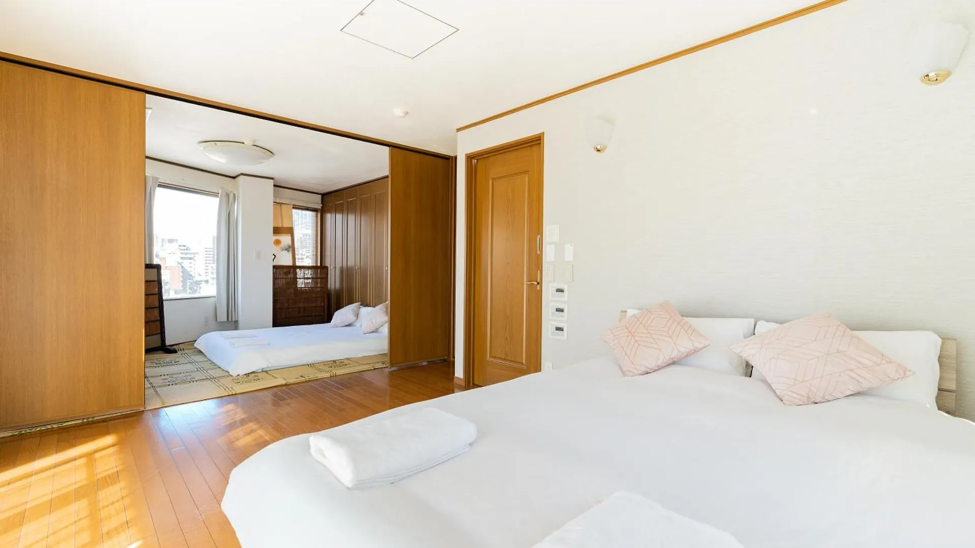 Sunrise House 樱川 Apartamento Osaca